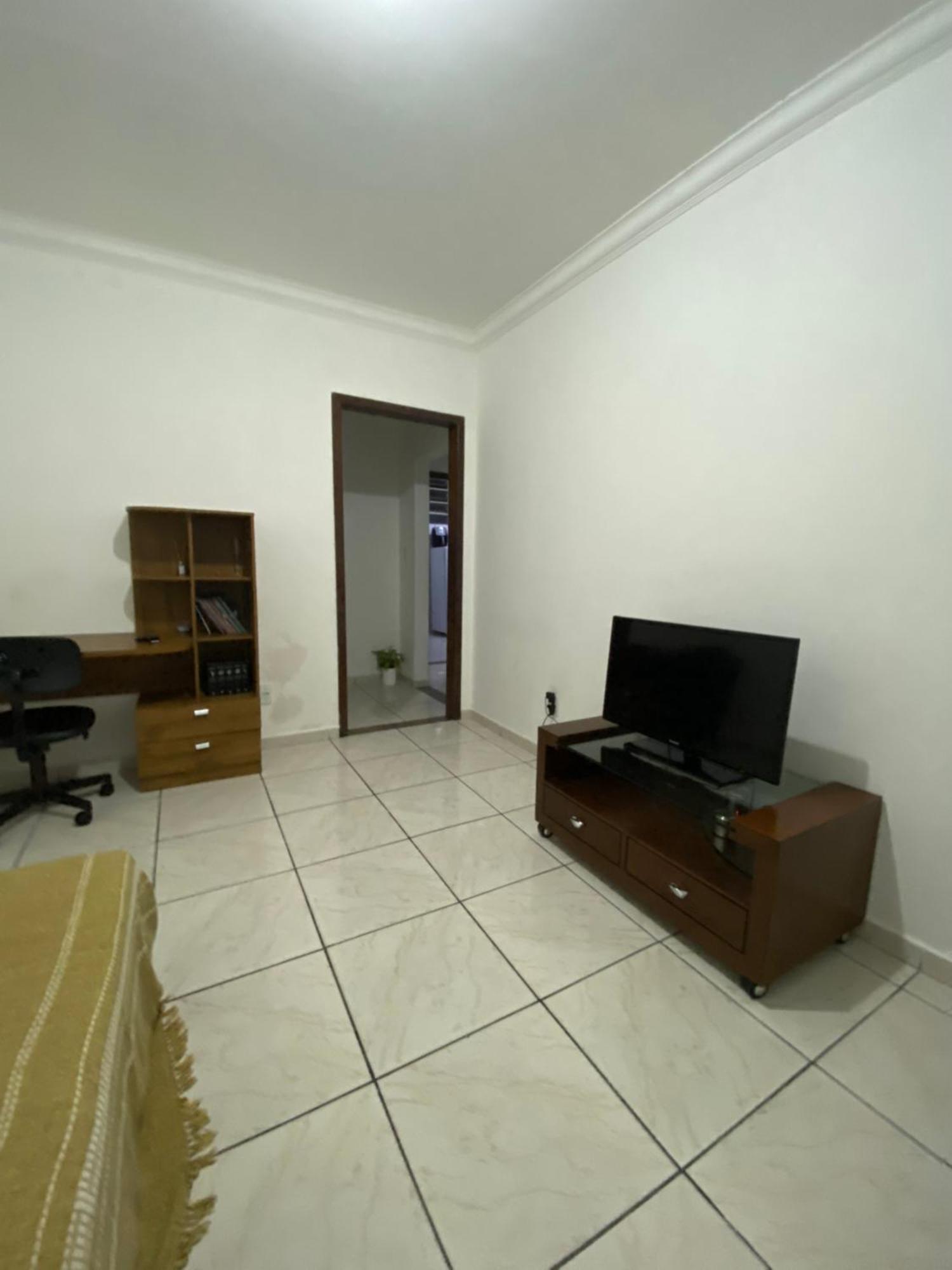 Apartamento Inteiro 02 Quartos, No Terreo - Hospeda Confortavelmente Ate 6 Pessoas - Ipatinga -Mg Exteriör bild